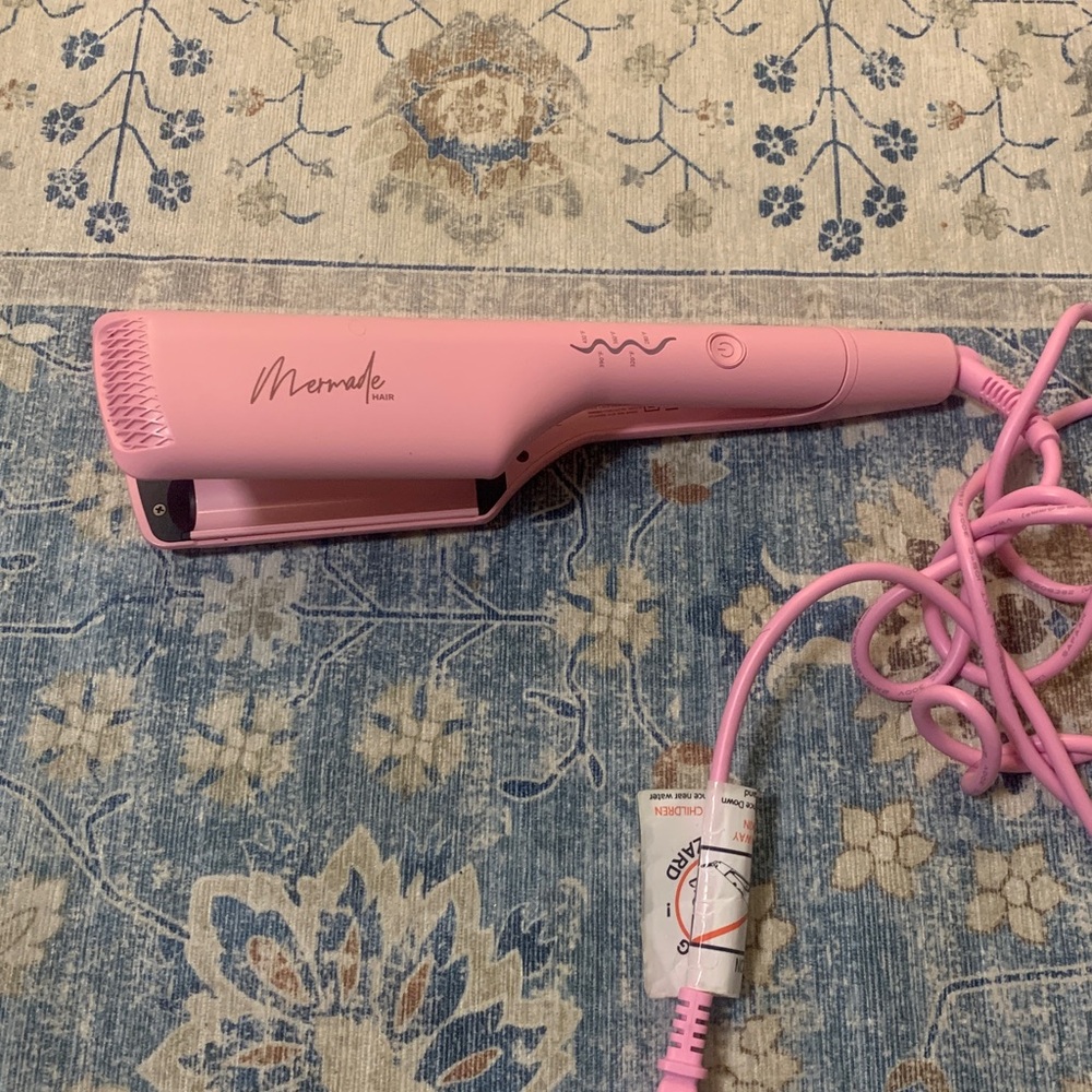 Meraki Pink Hair Styling Tool